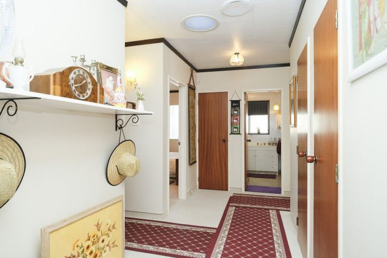 Photo of property in 117 Guy Street, Dannevirke, 4930