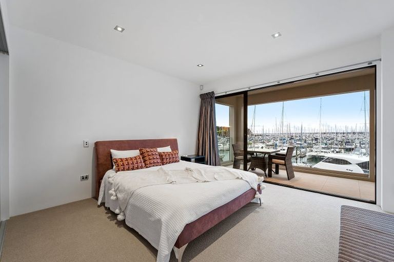 Photo of property in 36 Rue D' Amarres, Gulf Harbour, Whangaparaoa, 0930