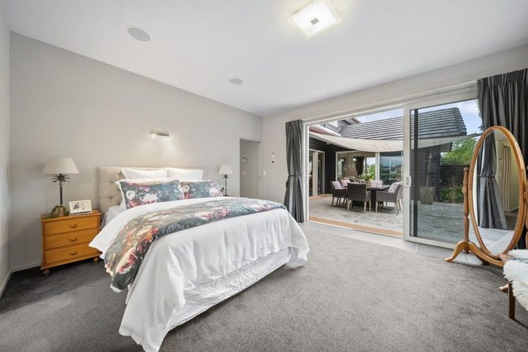 Photo of property in 10 Lake Drive, Karaka, Papakura, 2113