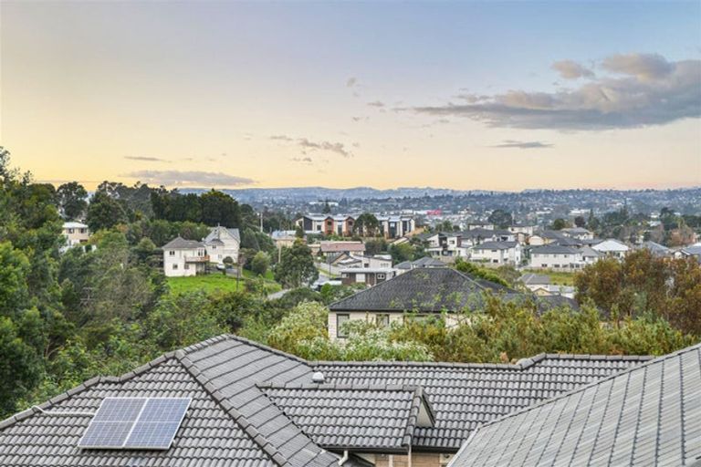 Photo of property in 14a Mantra Road, Massey, Auckland, 0614