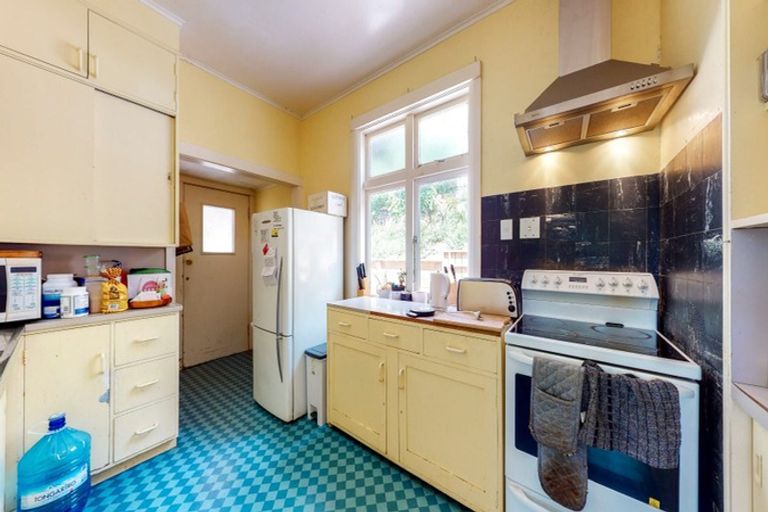 Photo of property in 122 Te Anau Road, Hataitai, Wellington, 6021