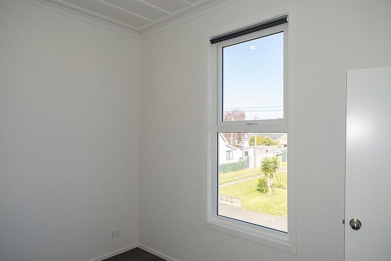 Photo of property in 33 Reid Road, South Dunedin, Dunedin, 9012