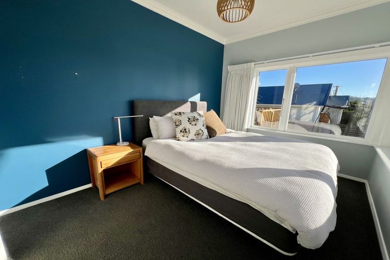 Photo of property in 11 Clifford Road, Johnsonville, Wellington, 6037