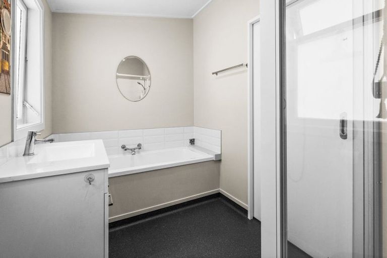 Photo of property in 308 Brookfields Road, Meeanee, Napier, 4183