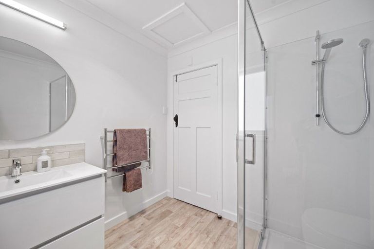 Photo of property in 906a Churchill Street, Akina, Hastings, 4122