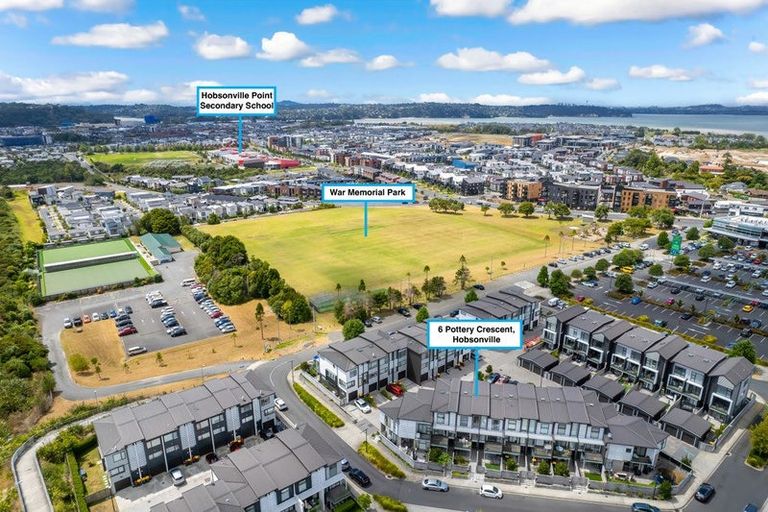 Photo of property in 6 Pottery Crescent, Hobsonville, Auckland, 0618