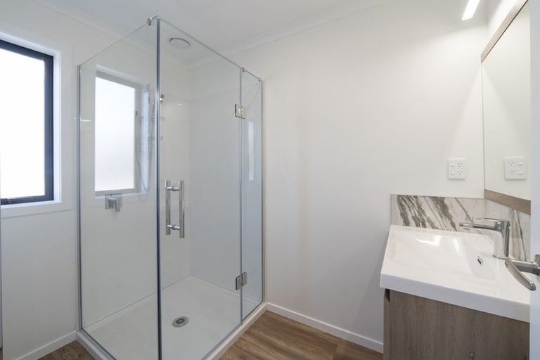 Photo of property in 6u2 Marama Street, Frankton, Hamilton, 3204