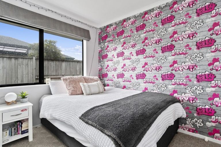 Photo of property in 9 Mahonia Place, Pyes Pa, Tauranga, 3112