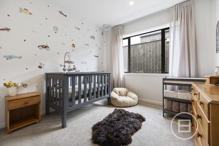Photo of property in 22 Forage Road, Jacks Point, 9371