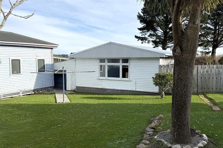 Photo of property in 182 Bright Street, Cobden, Greymouth, 7802