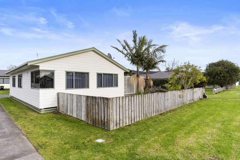 Photo of property in 113a Kiwi Road, Whangamata, 3620