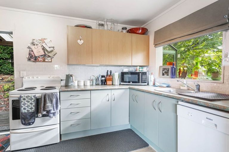 Photo of property in 1/199 Birdwood Road, Massey, Auckland, 0614