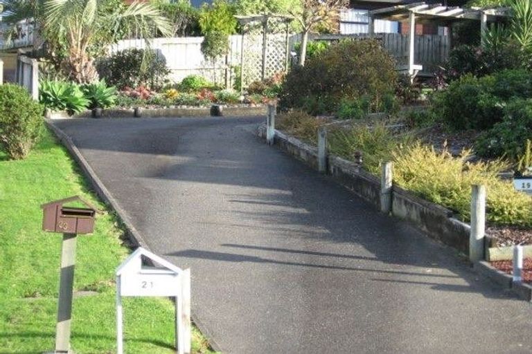 Photo of property in 21 Hinemoa Place, Snells Beach, 0920
