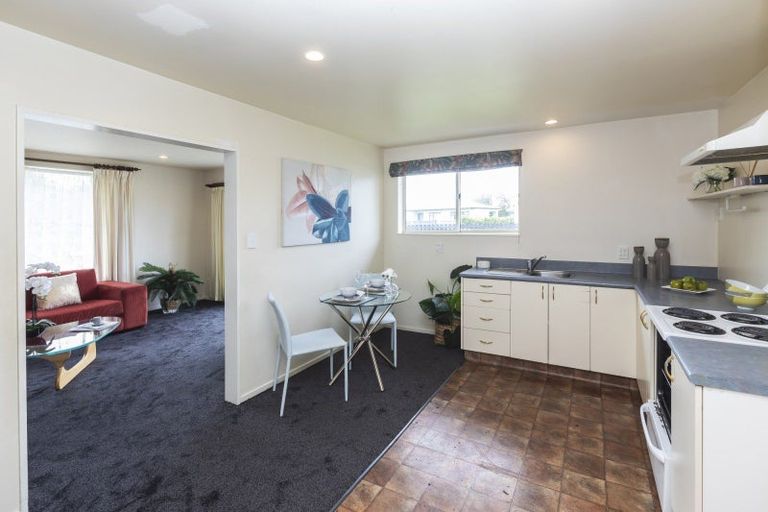 Photo of property in 32 Claymore Street, Woolston, Christchurch, 8062