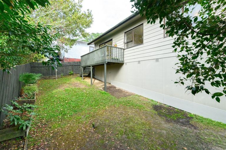 Photo of property in 2/38 Leo Street, Glen Eden, Auckland, 0602