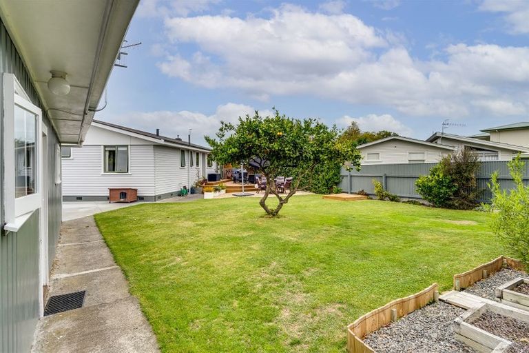 Photo of property in 6 O'dowd Road, Taradale, Napier, 4112