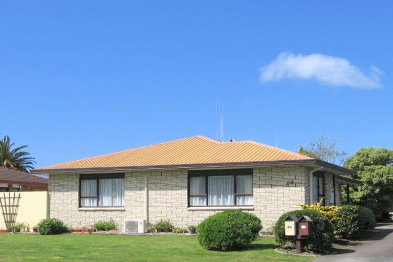 Photo of property in 44a Sunrise Avenue, Mount Maunganui, 3116