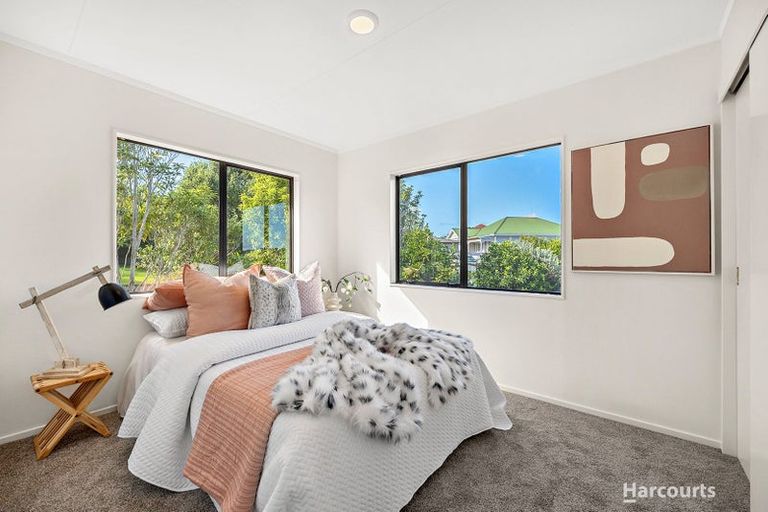 Photo of property in 91 Simpson Road, Ranui, Auckland, 0612