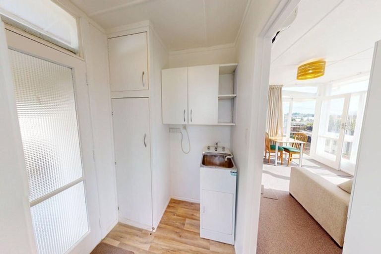 Photo of property in 31 Ruapehu Street, Paraparaumu, 5032