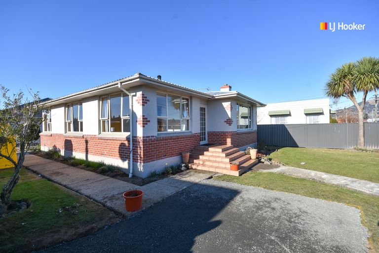 Photo of property in 191 Gordon Road, Mosgiel, 9024