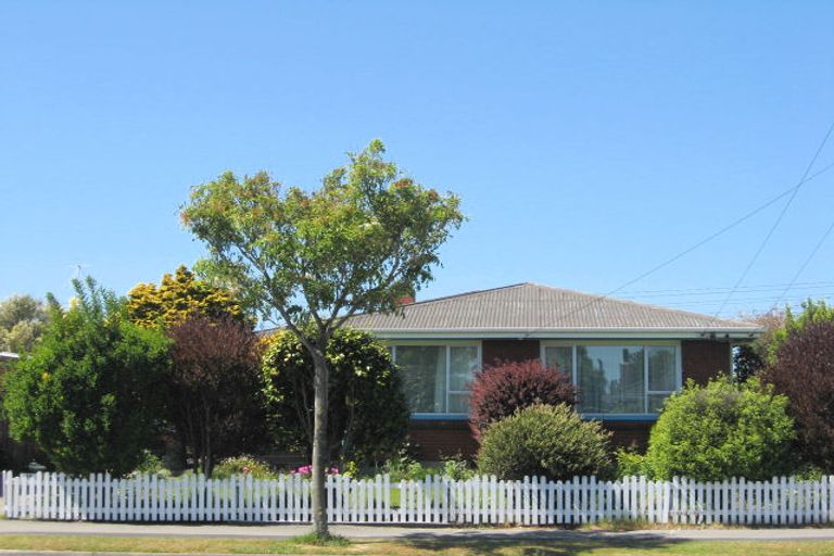 Photo of property in 76 Farrington Avenue, Bishopdale, Christchurch, 8053
