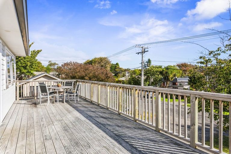 Photo of property in 6 Moa Road, Raumati Beach, Paraparaumu, 5032