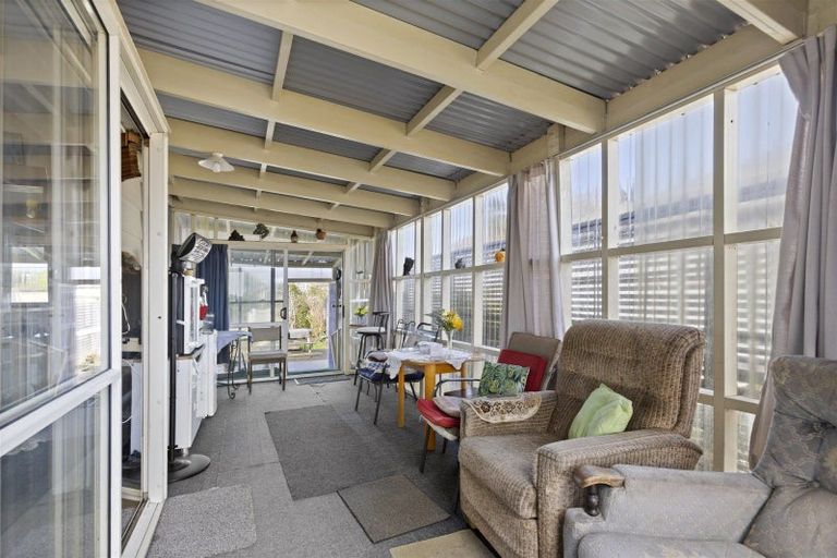 Photo of property in 60 Wakefield Street, Westport, 7825