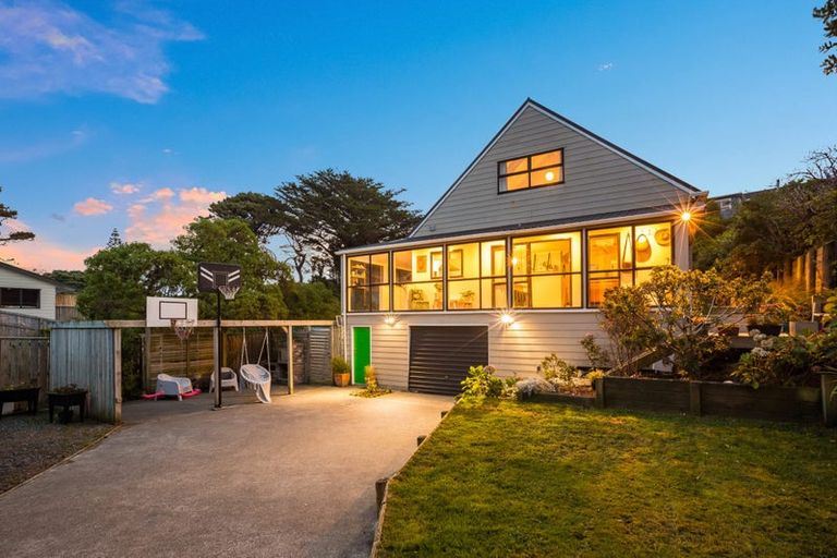 Photo of property in 41b Thornley Street, Titahi Bay, Porirua, 5022