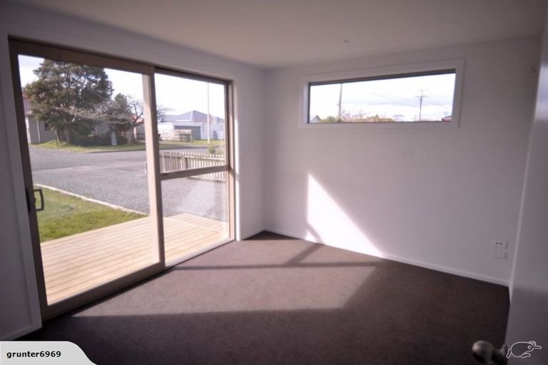 Photo of property in 51 Queen Street, Winton, 9720