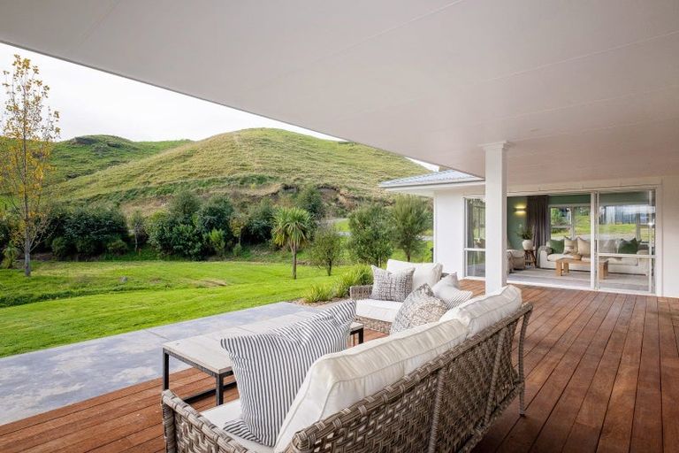 Photo of property in 90 Kopaki Bay Road, Puketapu, Napier, 4182