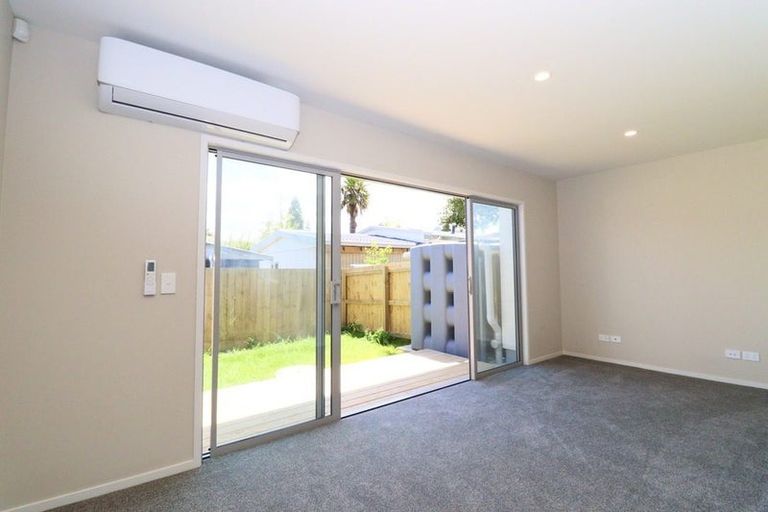Photo of property in 70 Clevedon Road, Papakura, 2110