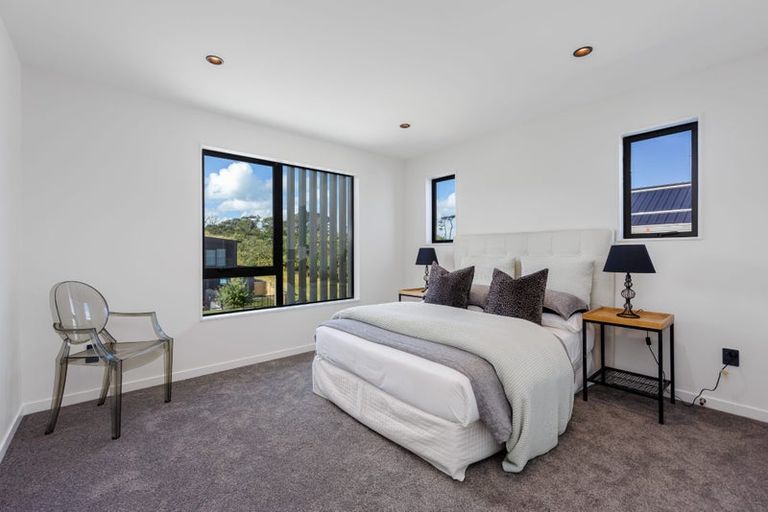 Photo of property in 160 Te Oneroa Way, Long Bay, Auckland, 0630