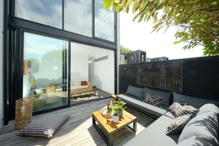 Photo of property in 320c Oxford Terrace, Christchurch Central, Christchurch, 8011