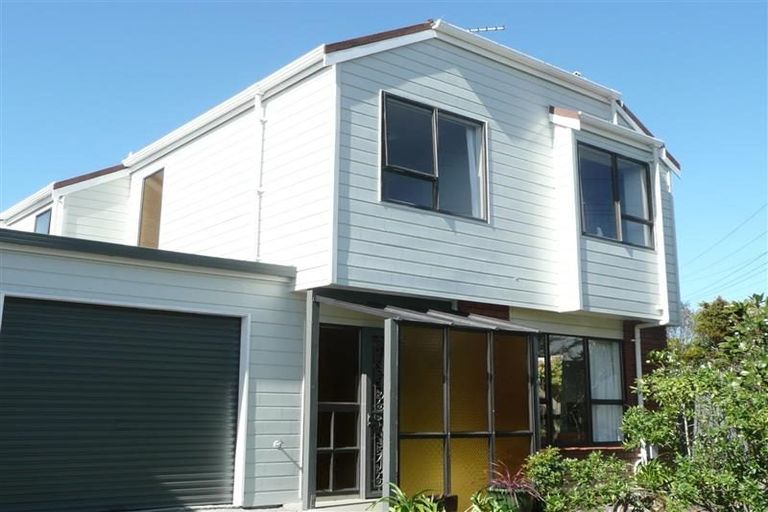 Photo of property in 49 Clifford Road, Johnsonville, Wellington, 6037