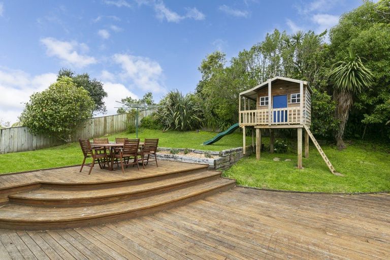 Photo of property in 22 Blakey Avenue, Karori, Wellington, 6012