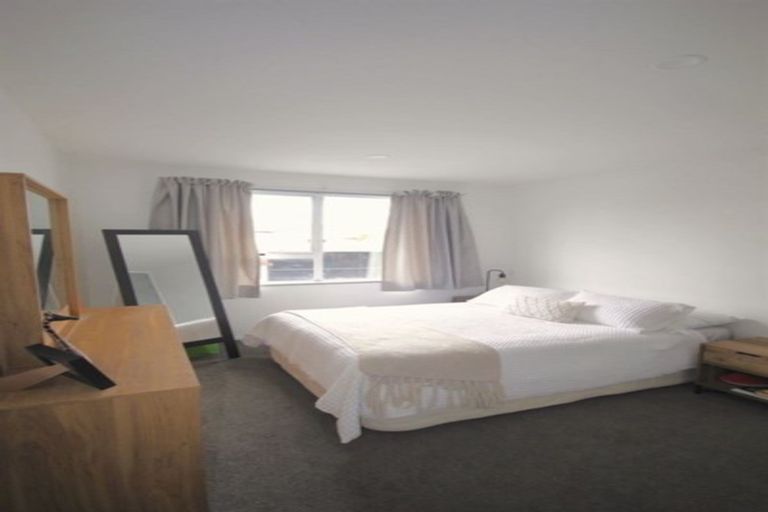 Photo of property in 17 Mackworth Street, Woolston, Christchurch, 8062