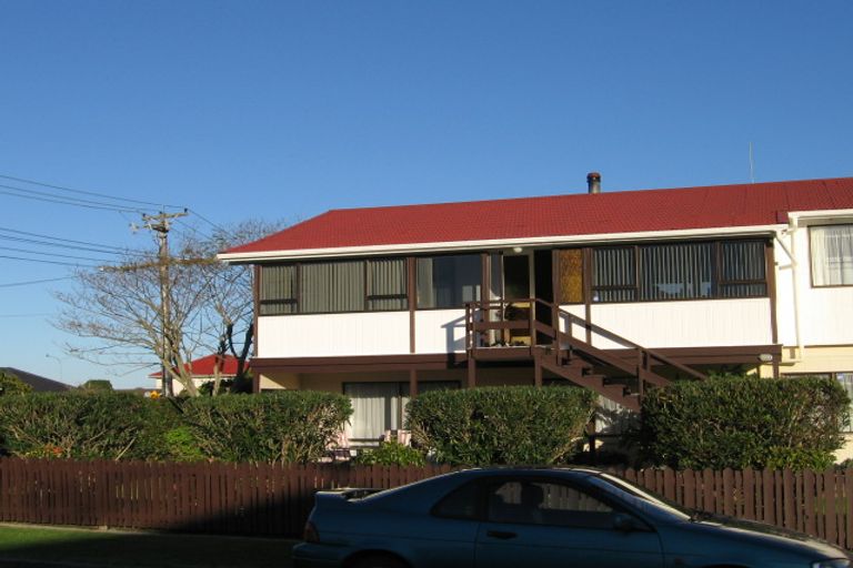 Photo of property in 1/10 Nukumea Common, Orewa, 0931