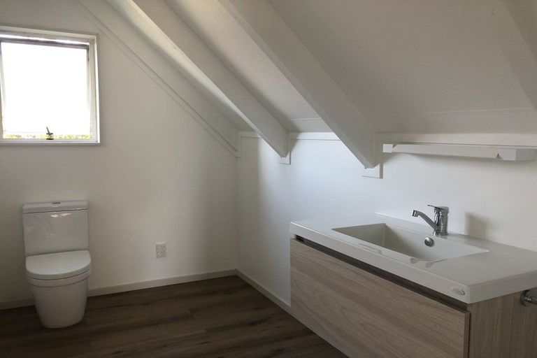 Photo of property in 25 Hunter Crescent, Wanaka, 9305