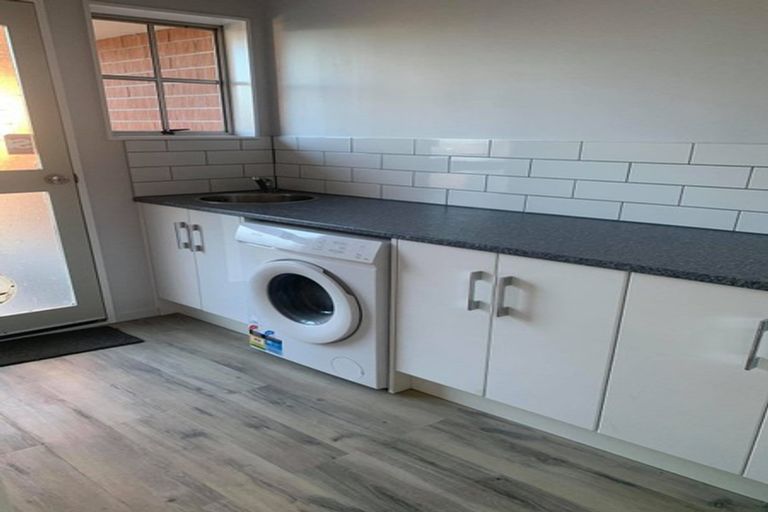 Photo of property in 2/3 Pinedale Lane, Linwood, Christchurch, 8062