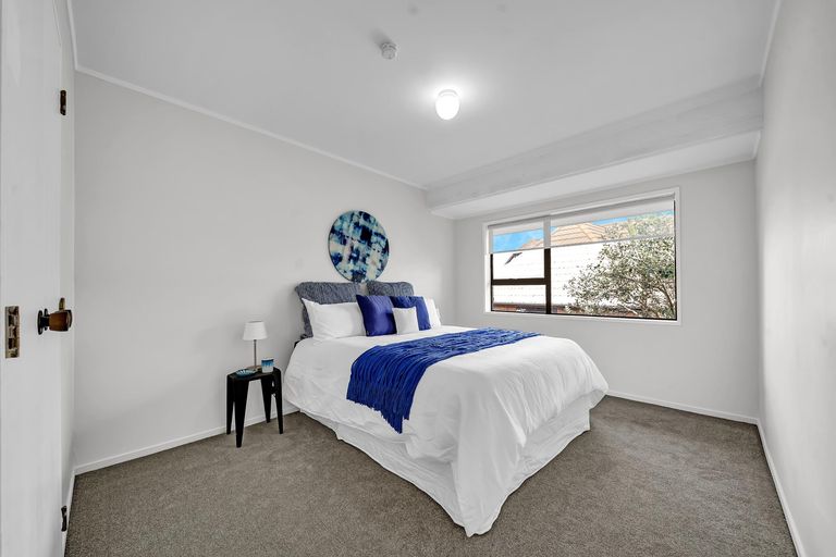 Photo of property in 7 Catania Place, Conifer Grove, Takanini, 2112
