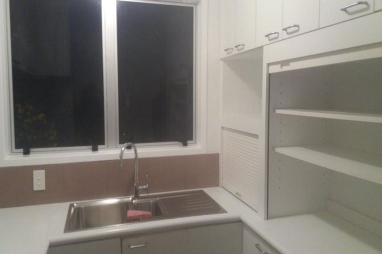 Photo of property in 84 Collier Avenue, Karori, Wellington, 6012