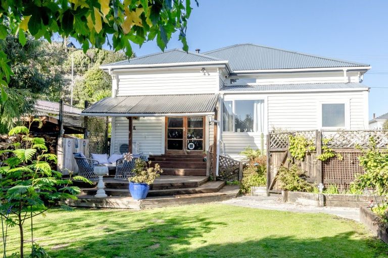 Photo of property in 195 Fitzherbert Street, Hokitika, 7810