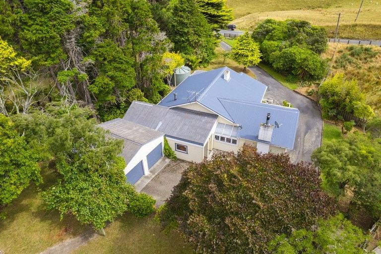 Photo of property in 774 Ohariu Valley Road, Ohariu, Wellington, 6037