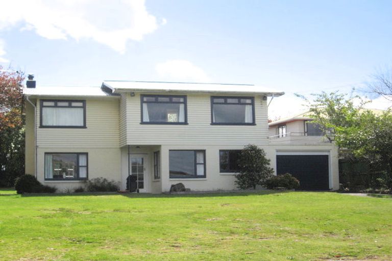 Photo of property in 12 Rimu Street, Taupo, 3330