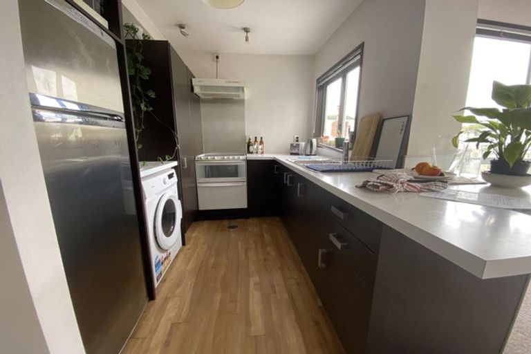 Photo of property in 8e Finlay Terrace, Mount Cook, Wellington, 6021