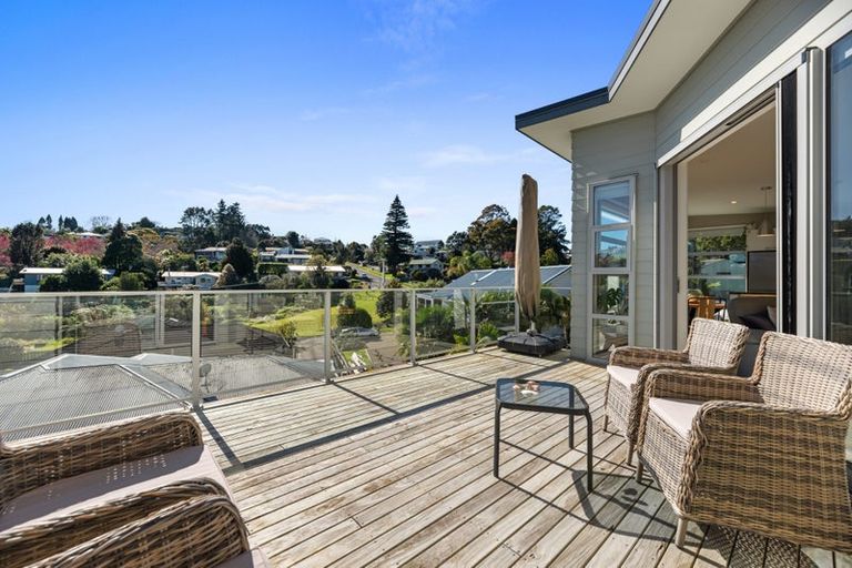 Photo of property in 53 Graham Place, Bellevue, Tauranga, 3110
