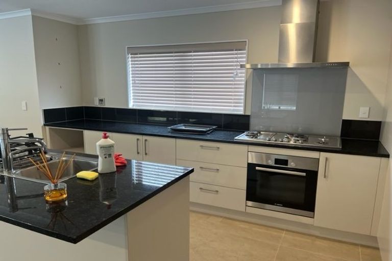 Photo of property in 6 Moston Grove, Churton Park, Wellington, 6037