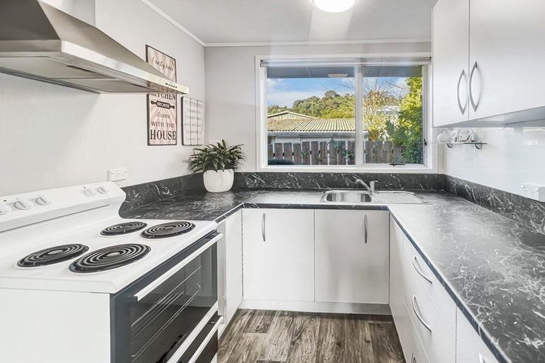 Photo of property in 9/26 Louvain Street, Whakatane, 3120