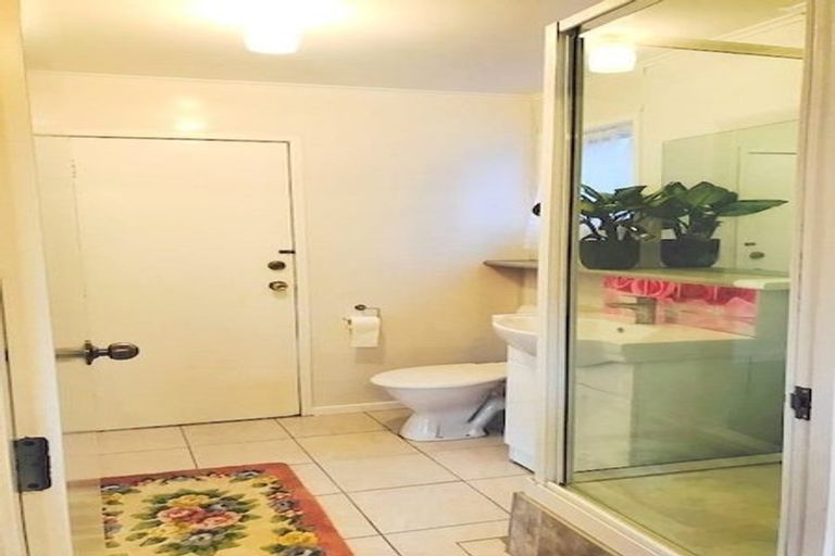 Photo of property in 79 Gardner Avenue, New Lynn, Auckland, 0600