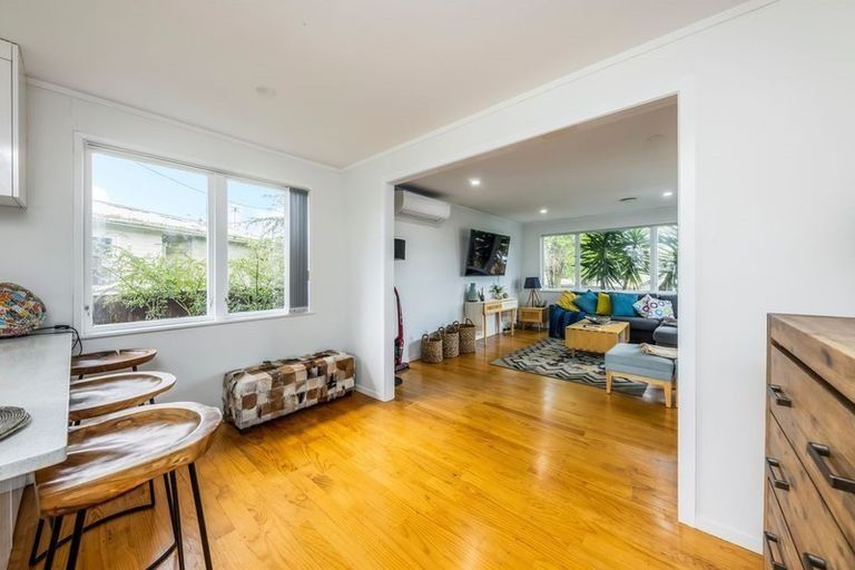 Photo of property in 17 President Avenue, Papakura, 2110
